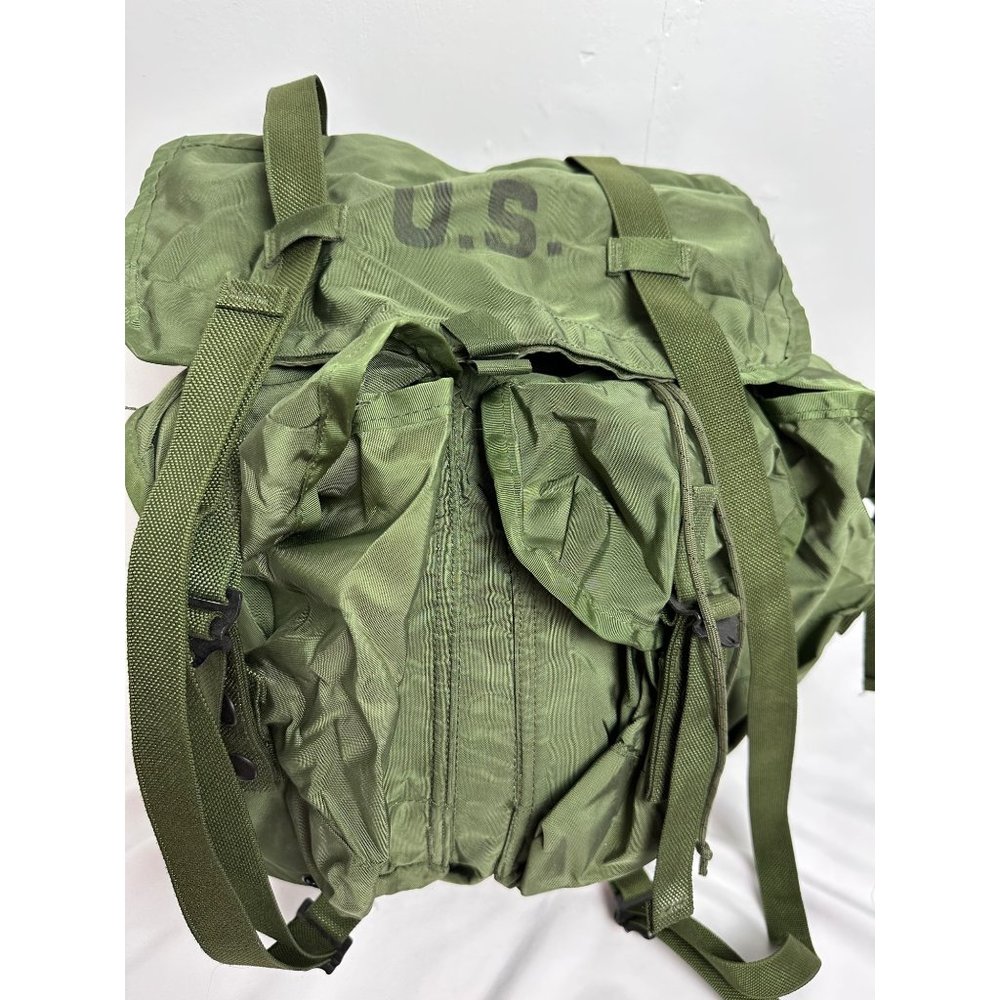 VTG USGI Field Pack Combat Nylon Med LC-2 Ruck Sack #8465-01-019-9102 Bag New
